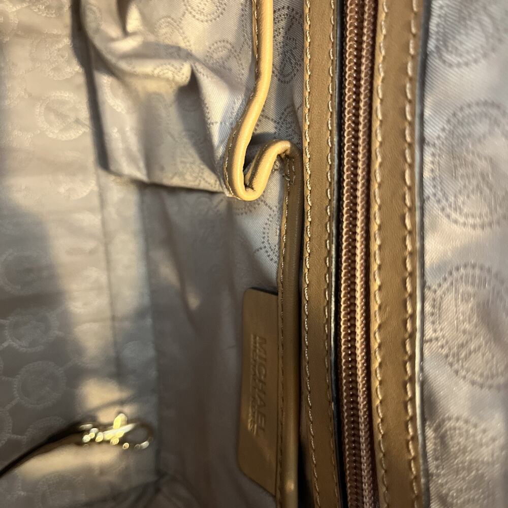 MICHAEL Michael Kors Lana Medium Bicolor leather Tote Handbag Suntan/Black - Picture 10 of 12